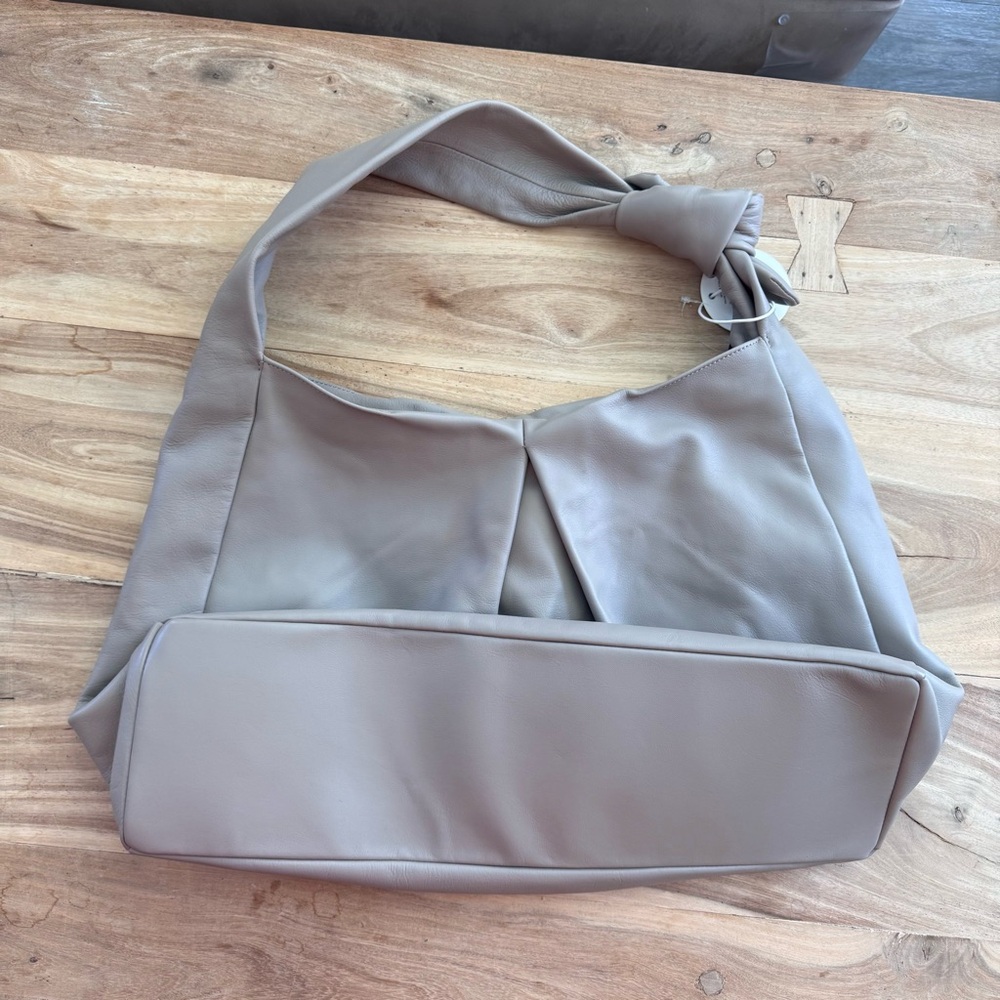 NWT STAUD Large Island Knotted Leather Tote Bag in French Gray - Picture 5 of 10